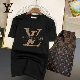 Picture of LV Shirt Pant Suits _SKULVM-3XL25tn21023190